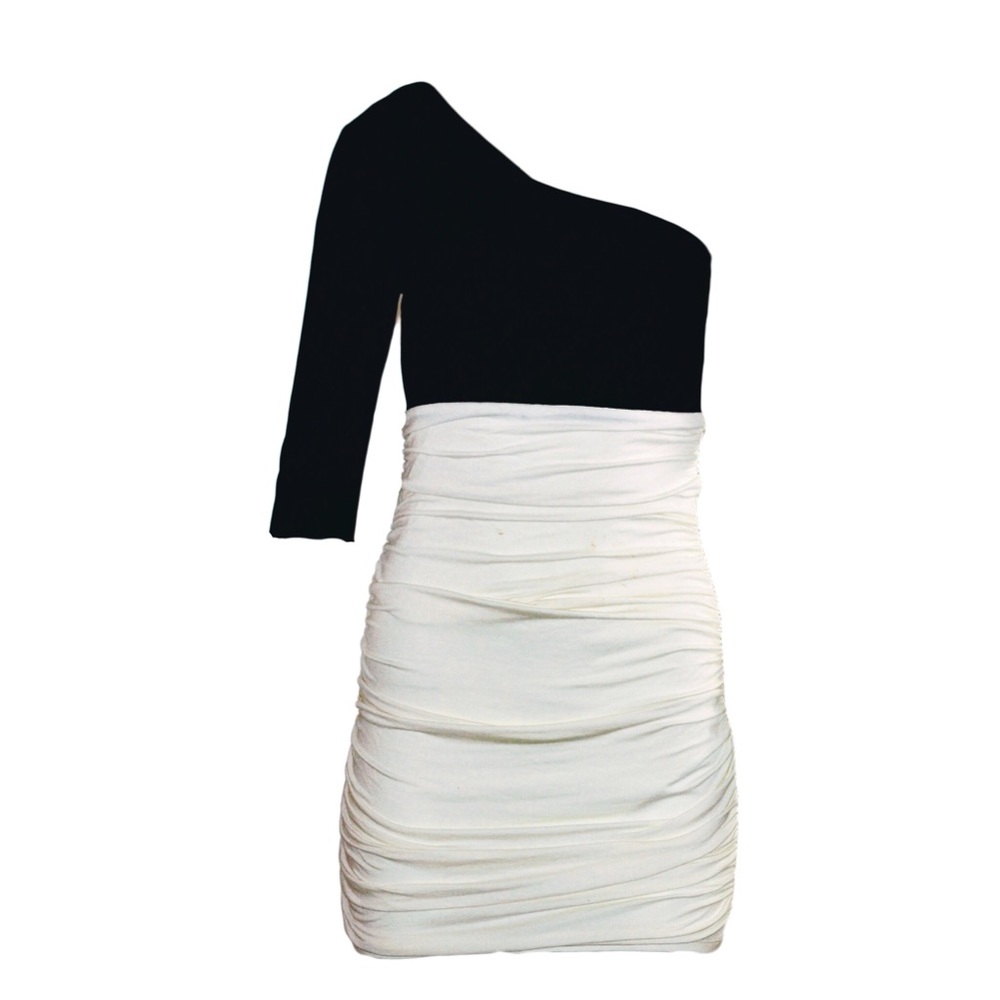FOREVER 21 One Shoulder Must Have!